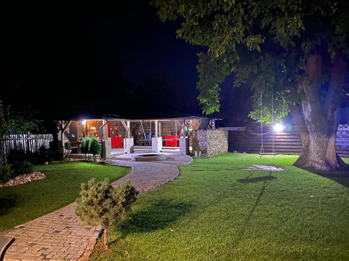 Casa Pisica Noastra Hotel Breaza  Exterior foto